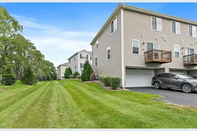 2570 Alison Avenue, Pingree Grove, IL 60140 - Photo 26