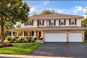8032 Connor Ct, Long Grove, IL 60047 - Photo 2