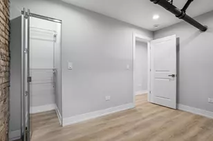 6931 N Lakewood Ave, Chicago, IL 60626 - Photo 10