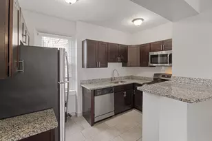 1608 W Sherwin Ave, Chicago, IL 60626 - Photo 6