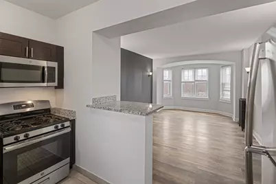 1608 W Sherwin Avenue #501, Chicago, IL 60626 - Photo 2