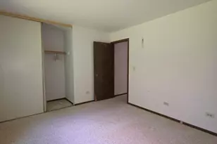 47 Woodbine Dr, Crystal Lake, IL 60014 - Photo 10