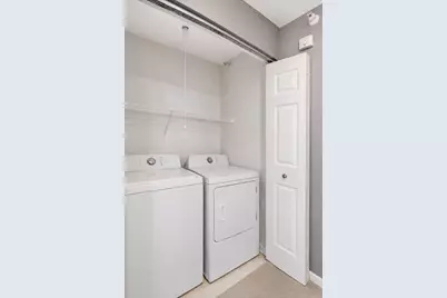 1304 Orleans Drive #1304, Mundelein, IL 60060 - Photo 14