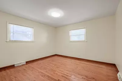 1930 W Birchwood Avenue #1, Chicago, IL 60626 - Photo 10