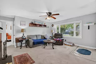 1411 Colorado Ave, Joliet, IL 60435 - Photo 8