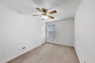9166 Greencastle Ln, Orland Park, IL 60462 - Photo 22