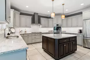 16270 Lakewood Path, Homer Glen, IL 60491 - Photo 8