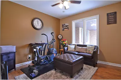 904 Luke Street, Ottawa, IL 61350 - Photo 14
