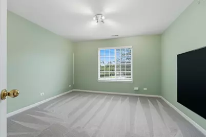 1905 Maureen Drive, Hoffman Estates, IL 60192 - Photo 20