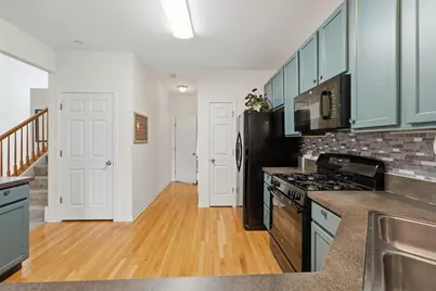 1905 Maureen Drive, Hoffman Estates, IL 60192 - Photo 6