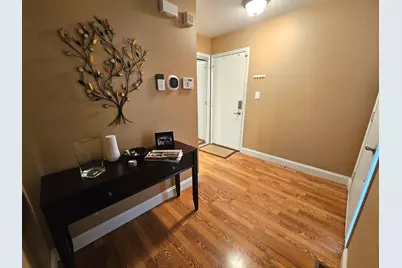 262 W Golfview Terrace, Palatine, IL 60067 - Photo 2