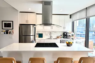 [Address not provided], Chicago, IL 60605 - Photo 2