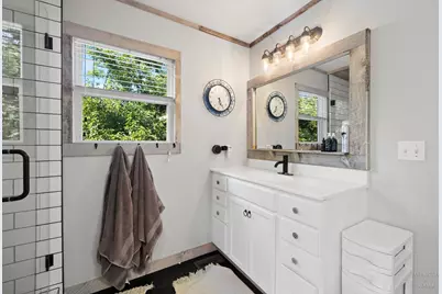 399 Asbury Avenue, Fox River Grove, IL 60021 - Photo 28