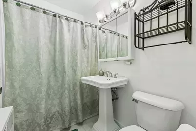 7145 N Washtenaw Avenue #2-N, Chicago, IL 60645 - Photo 16