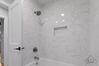 3033 Paris Avenue #303, River Grove, IL 60171 - Photo 8