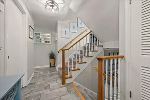 1340 Hawthorne Ln, Glenview, IL 60025 - Photo 4