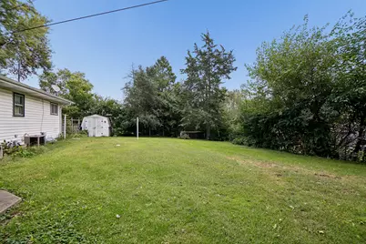 3858 E Lakeview Drive, Kankakee, IL 60901 - Photo 20