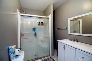 3858 E Lakeview Dr, Kankakee, IL 60901 - Photo 12