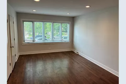 5523 N Major Avenue #1, Chicago, IL 60630 - Photo 2
