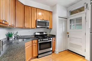 1725 W Winnemac Ave, Chicago, IL 60640 - Photo 8