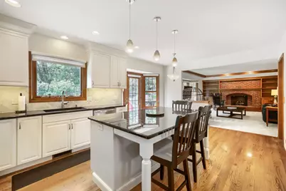 914 Willow Creek Road, West Chicago, IL 60185 - Photo 4
