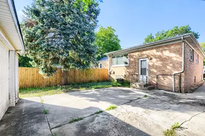 323 154th Place, Calumet City, IL 60409 - Photo 28
