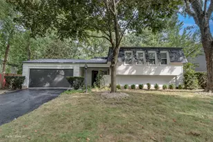 308 Pacific Dr, Bolingbrook, IL 60440 - Photo 1