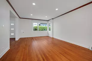 7248 N Ridge Blvd, Chicago, IL 60645 - Photo 4