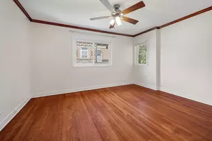 7248 N Ridge Blvd, Chicago, IL 60645 - Photo 16
