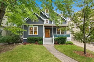 1119 Oak Ave, Evanston, IL 60202 - Photo 1