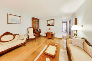 1120 Dean St, Woodstock, IL 60098 - Photo 8