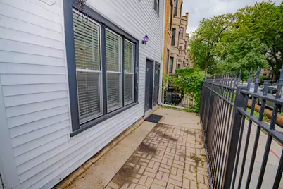 1618 N Rockwell Street #1, Chicago, IL 60647 - Photo 2