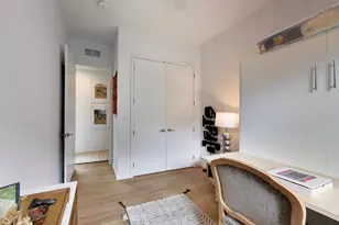 2071 N Oakley Ave, Chicago, IL 60647 - Photo 24