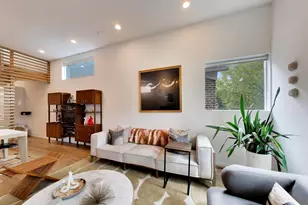 2071 N Oakley Ave, Chicago, IL 60647 - Photo 6