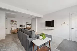 1743 W Terra Cotta Pl, Chicago, IL 60614 - Photo 22