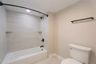 5970 Lake Bluff Dr, Tinley Park, IL 60477 - Photo 10
