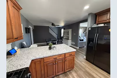 633 S Main Street, Sheffield, IL 61361 - Photo 6