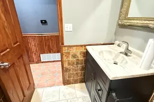 1030 Crescent Ct, Round Lake Beach, IL 60073 - Photo 12