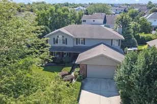 2916 Sharon Dr, New Lenox, IL 60451 - Photo 2