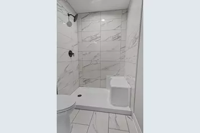 412 E Butler Avenue, Grant Park, IL 60940 - Photo 24