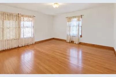 855 W 73rd Street, Chicago, IL 60621 - Photo 4