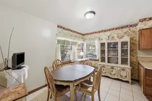 855 W 73rd St, Chicago, IL 60621 - Photo 8