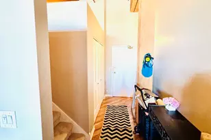 1733 W Irving Park Rd, Chicago, IL 60613 - Photo 2