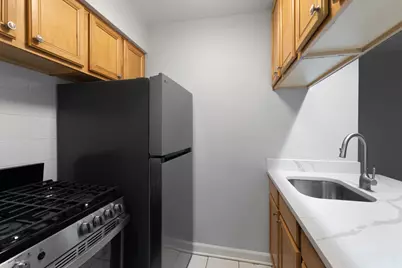 6758 N Sheridan Avenue #337, Chicago, IL 60626 - Photo 6