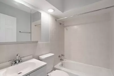 6758 N Sheridan Avenue #535, Chicago, IL 60626 - Photo 10