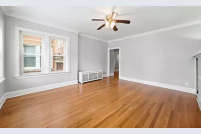 6945 S Calumet Avenue #1S, Chicago, IL 60637 - Photo 4