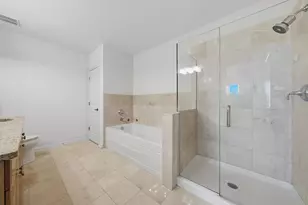 1000 Village Center Dr, Burr Ridge, IL 60527 - Photo 18
