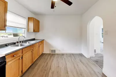 444 W 100th Street, Chicago, IL 60628 - Photo 10