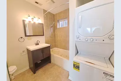 4219 N Lockwood Avenue #4, Chicago, IL 60641 - Photo 10