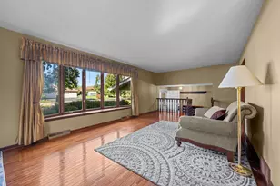 9N879 Beckman Trail, Elgin, IL 60124 - Photo 8